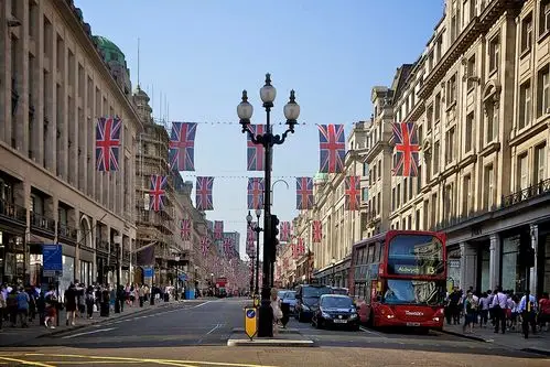英国有多少有名的特色_感受英国伦敦regent street独特魅力