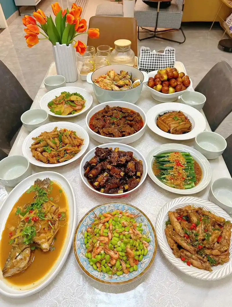 聚餐 | 家宴是招待朋友的最高礼遇 暑假家里亲戚一波接一波的 - 抖音