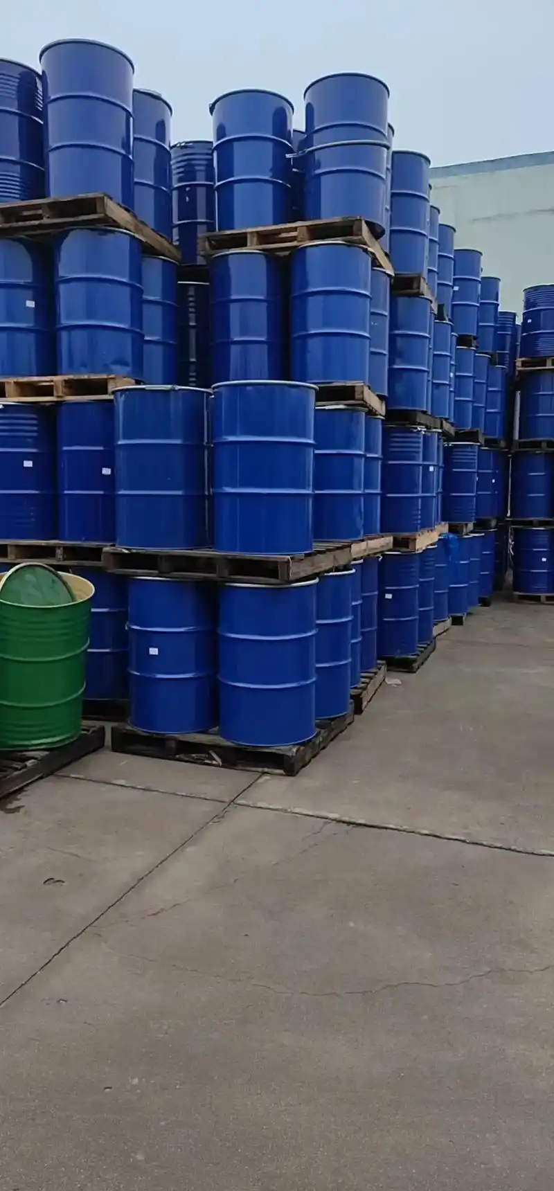 200升果汁大囗桶#铁桶 #再生资源 #作品推广 #包装桶# - 抖音