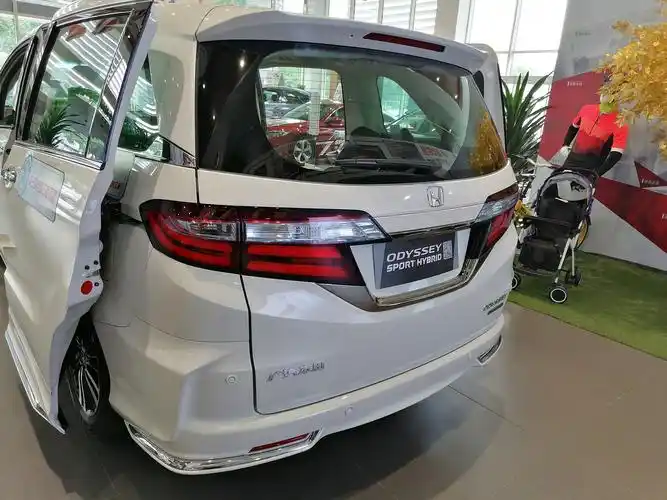 实拍21款本田奥德赛外观挺大气价格也优惠但配置能接受吗