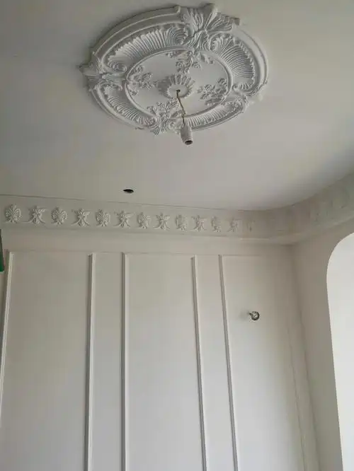 95m05小户型现代法式石膏线贴完效果很惊艳