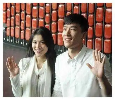 刘翔风采依旧葛天离婚脱胎换骨二人境遇天差地别