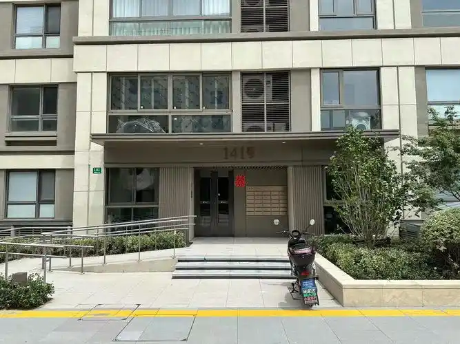 南入户门设计的单元.