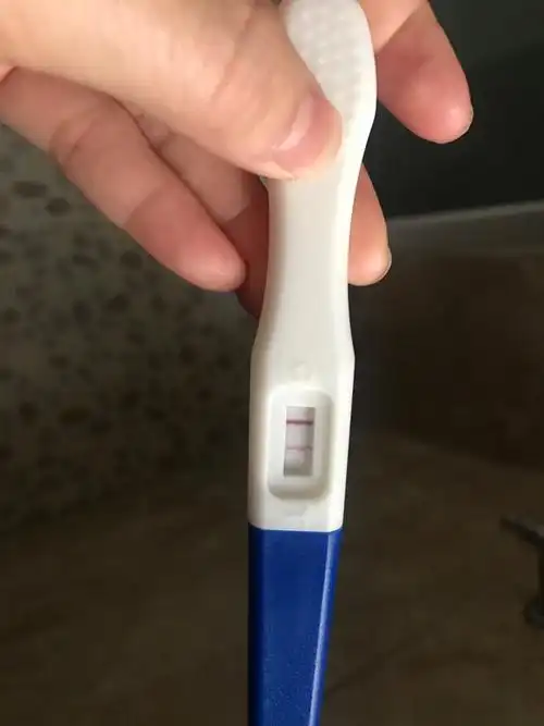 然后马上跟男朋友说,下午男朋友姐姐带来了大卫的验孕纸,又测了一次