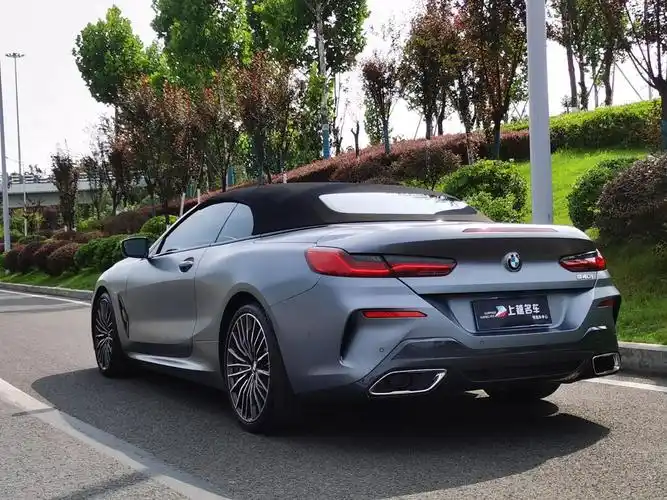 宝马8系 2021款 改款 840i 敞篷轿跑车 m运动套装 76.80万指导价
