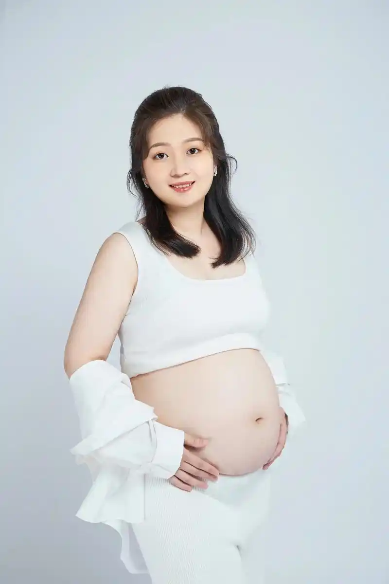 倒计时19天,用静止的照片纪念在岁月里生长流动的爱#孕妇照  - 抖音