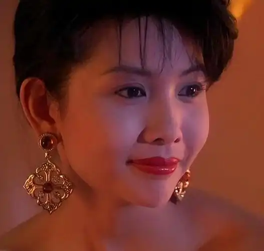 "三级片女神"的邱淑贞,一切都结束了|王晶|娱乐圈|沈嘉伟|张国荣|女