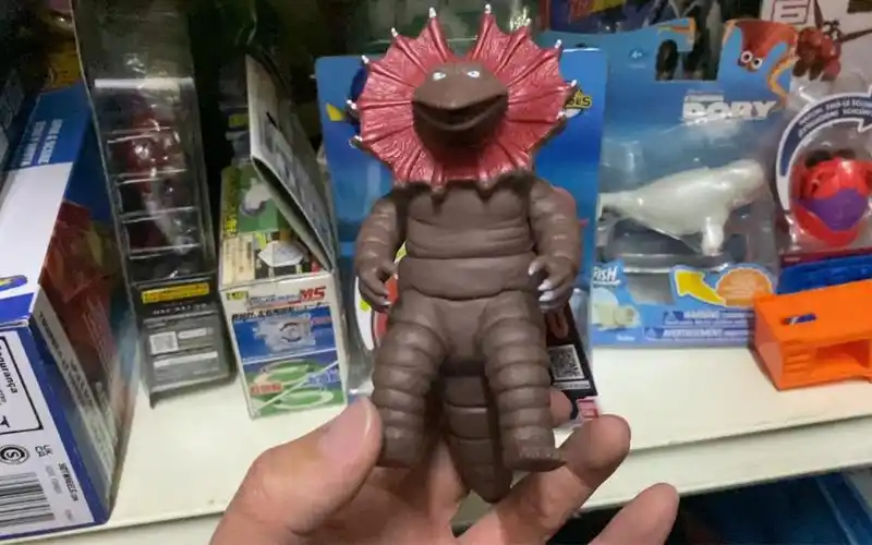 皇岗360 #泽塔奥特曼 #怪兽软胶人偶 #卷领泰莱斯通 #地底怪兽强化版