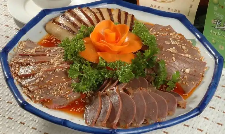 凉菜拼盘简单花样图片