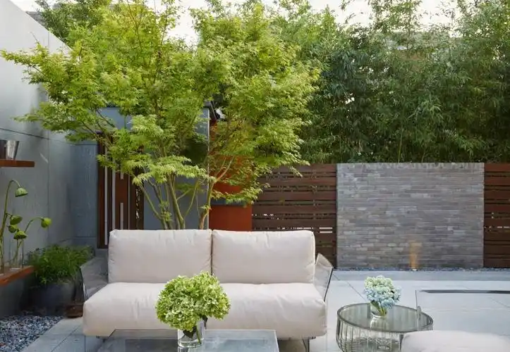 1楼花园庭院设计没大别墅也可以买个底楼的房子造花园