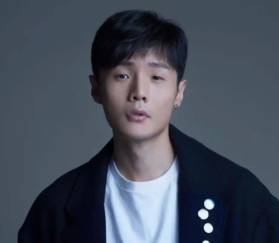 2022李荣浩南京演唱会门票怎么买附购票指南演出安排