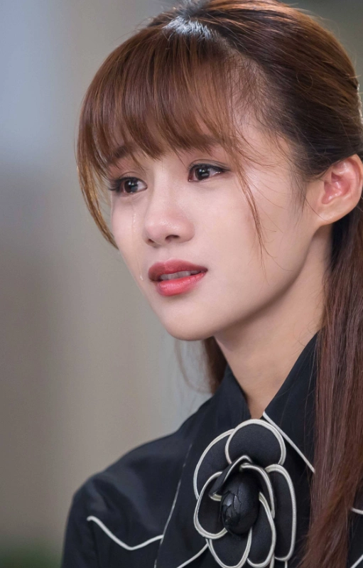 安悦溪清新有魅力,呆萌娃娃脸