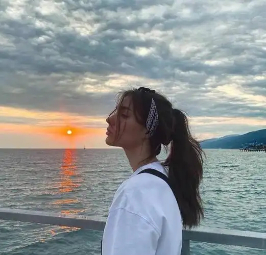 我要把温柔交付给能察觉我小情绪的男孩子