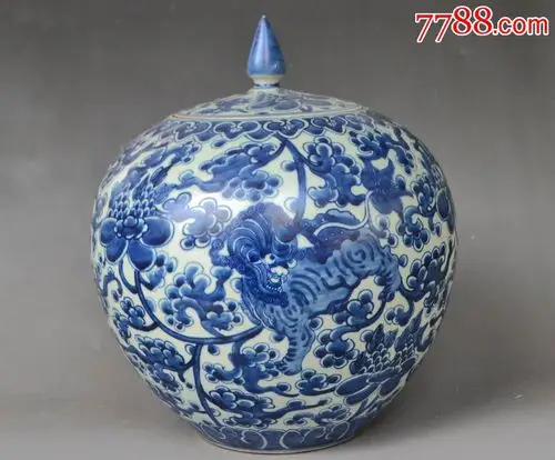 清代一善堂制青花缠枝莲西瓜罐