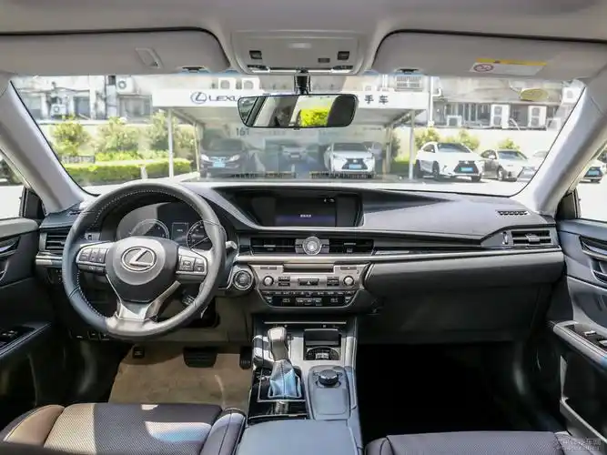 超音速石英白色雷克萨斯es中控内饰图片