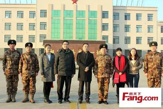 丹东万达广场销售中心准时出发,赶赴正驻扎在宽甸边防第一线的丹东军