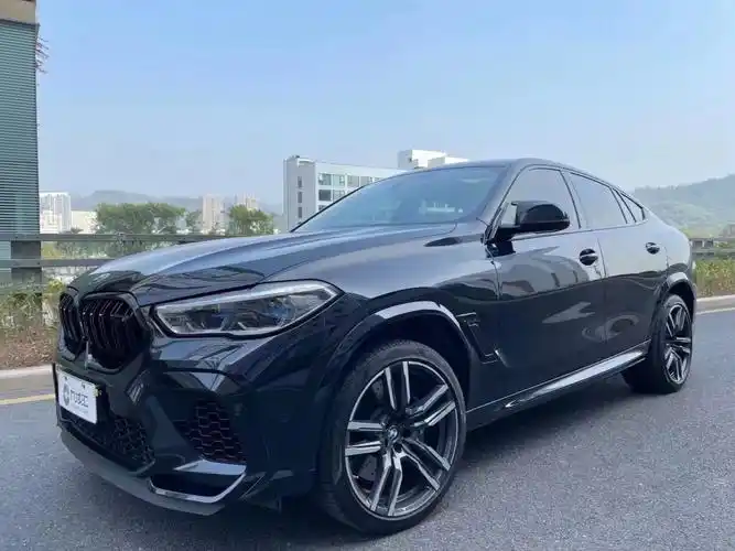 最新上市宝马x6m2021年5月上牌1万公里