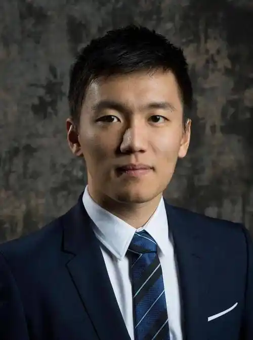 苏宁公子张康阳准备出道?