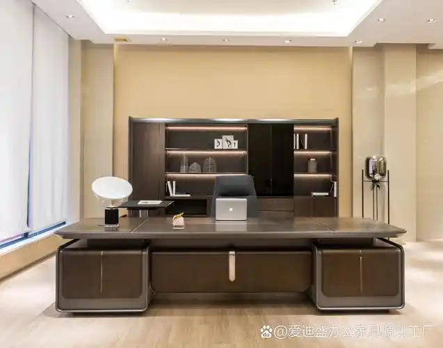 老板办公桌# #办公楼设计装修# #现代轻奢# #办公家具# #办公