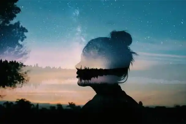 二,有些话,你不经意的说出口,我却很认真地难过很久很久.