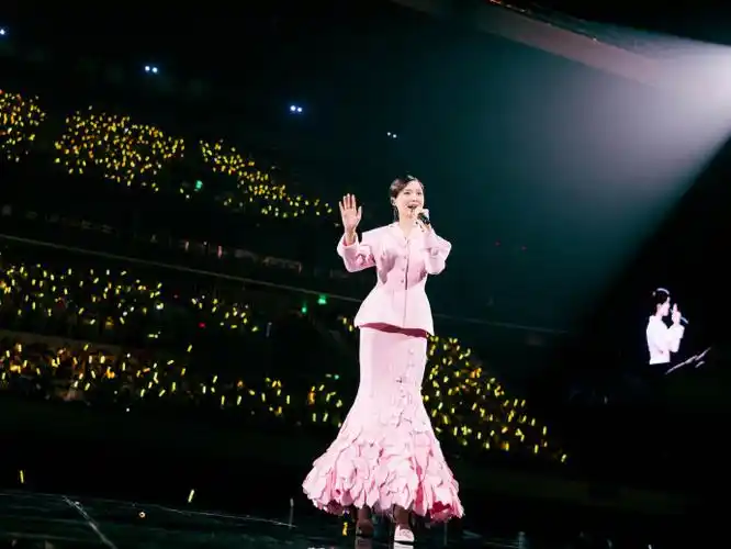 李宇春厦门演唱会##2024李宇春周末愉快演唱会