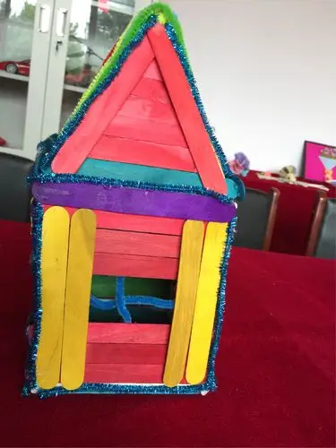 未来从梦想起步,发展从创新开始----罗家庄小学暑期"科技小制作"评比