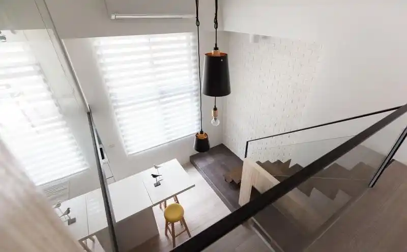 40平米跃层小户型简约装修三居室精致案例