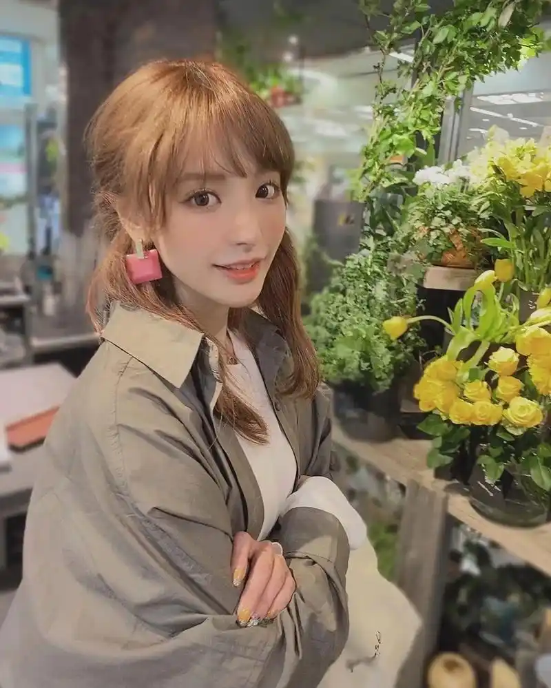 桃乃木香奈丨萝莉天花板