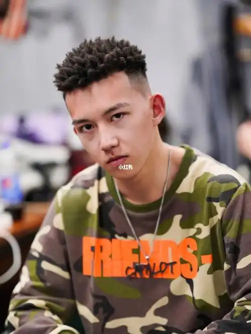 阿k 短发  #阿k 黑人烫 #阿k 纹理烫  #阿k 羊