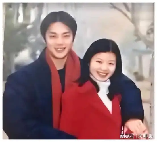 演员傅程鹏成名后抛妻弃子净身出户娶周丽淇前妻红了他糊了