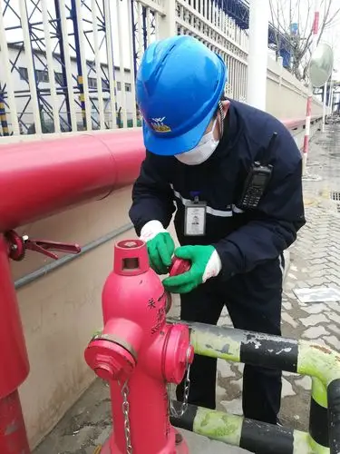 疫情期间公司义务消防员肩负重任逆向而行!