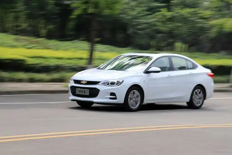 上汽通用雪佛兰科沃兹自动挡真实油耗多少科沃兹自动挡油耗高吗