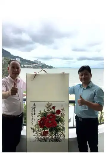 (牡丹天使孟林《牡丹图》)不止国画系列,每一件艺术品都是许许多多