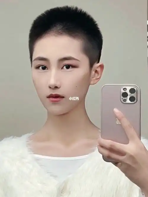 女生寸头