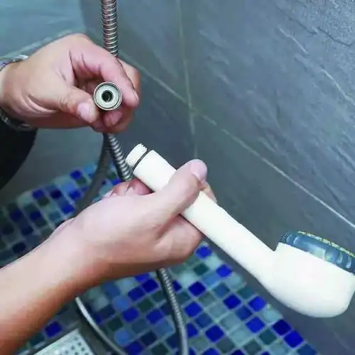 卫生间维修干货∣水龙头滴水花洒流水老司机教你diy好方法