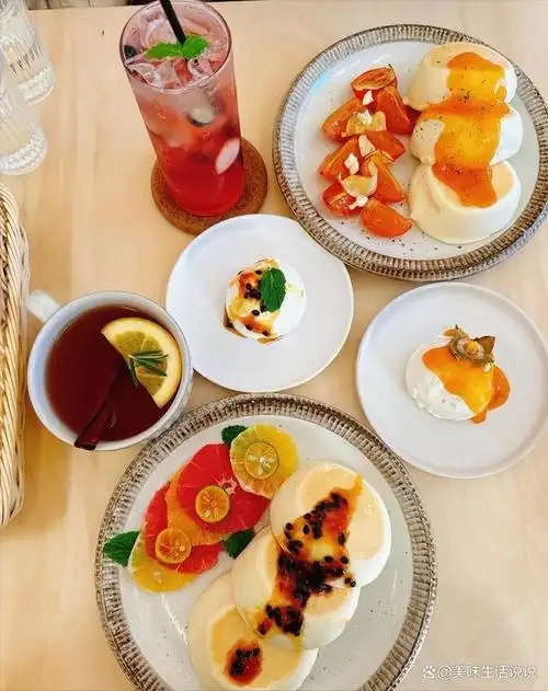 鼓楼附近的甜品店,摆盘精美搭配营养健康,招牌舒芙蕾口感超赞