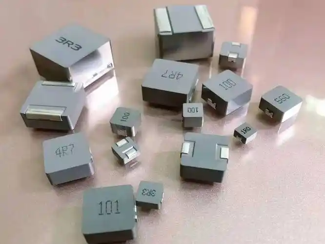 一体化成型贴片功率电感0420型46412mm电感量022μН到10μН