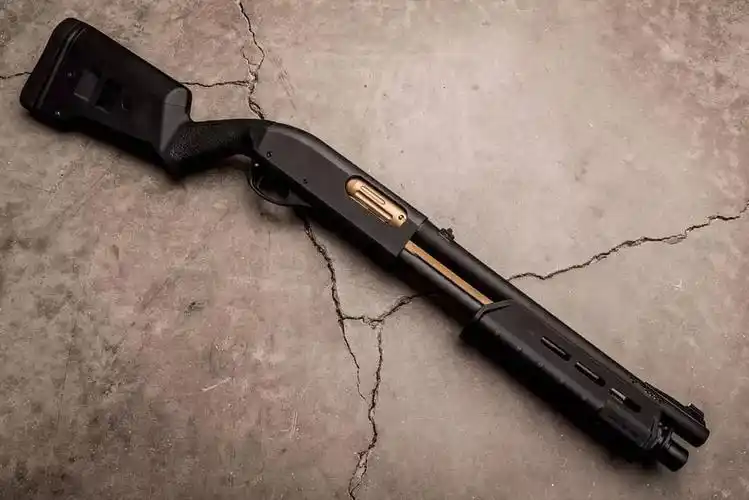 战术大喷子老牌雷明顿霰弹枪图集