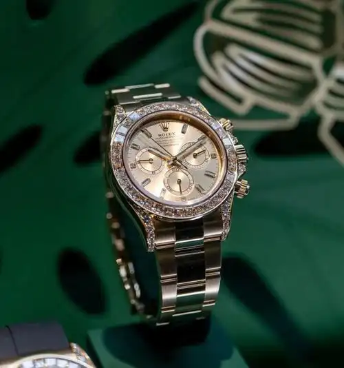 勒芒迪停产红蓝圈没有停产劳力士新品发力正装表