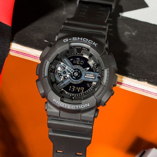 casio卡西欧gshock时尚黑红撞色权志龙同款防水防震手表男ga110