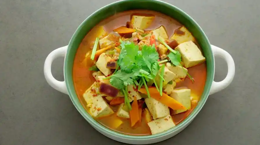 麻辣嫩滑的水煮豆腐你学会了吗?