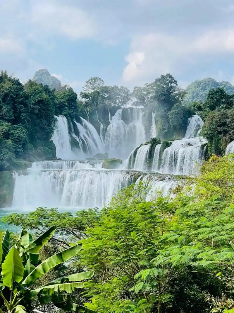 为跨国瀑布而来  广西德天瀑布穿越之旅:与越南的奇妙邂逅98  92