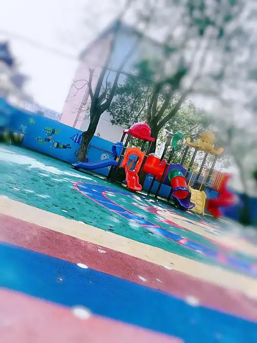 芳草地幼儿园春季报名开始啦!