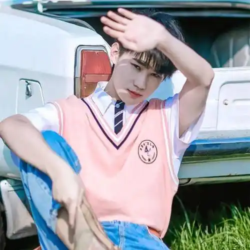 微信头像张真源