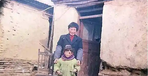 山东女孩遭夫家软禁,父亲去世也不准奔丧,被虐待致死时仅有60斤