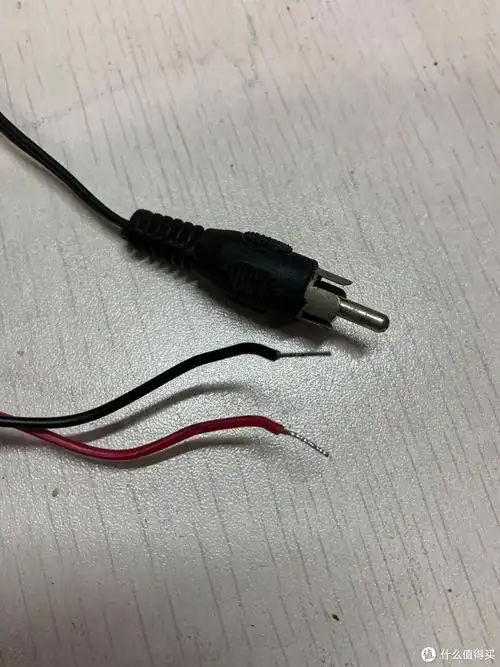 漫步者r1200t音箱拆解,带你看看音箱内部结构