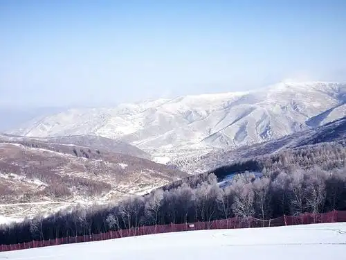 奥雪小镇~崇礼 (手机拍图)
