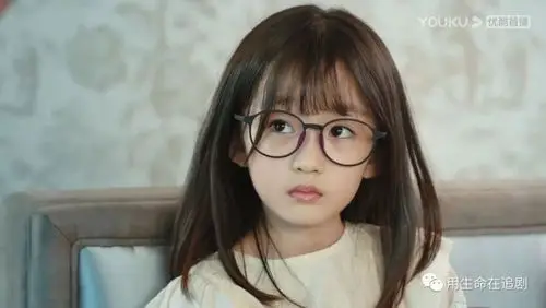 放张小司藤作为结束吧!