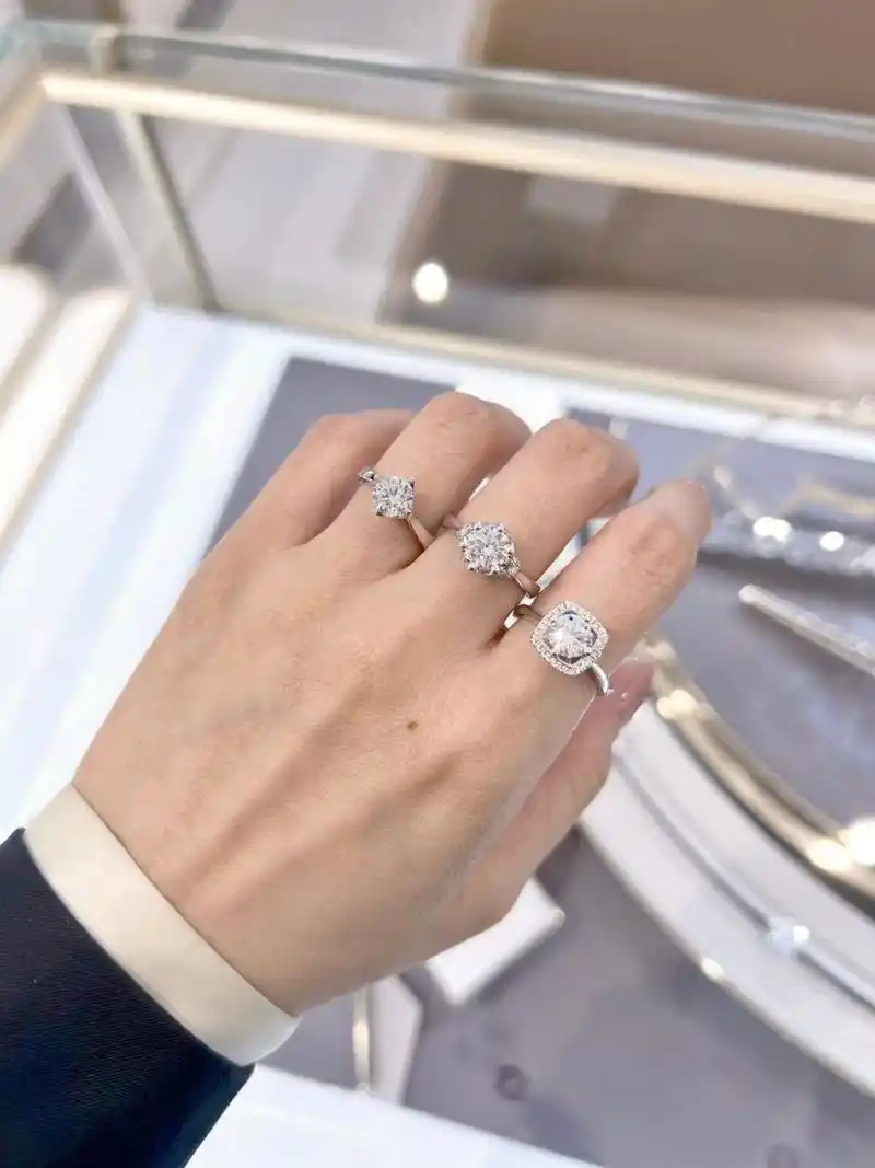 i do 十克拉的钻戒95到底有多大96!