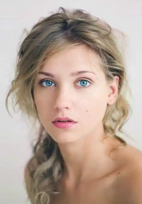 俄罗斯十大美女明星_演技_电影_影响力